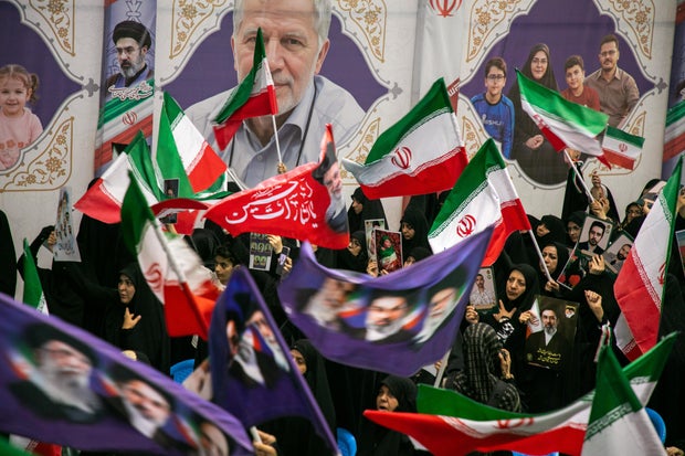 Live Updates: Iran and U.S. exchange fire again as Trump seeks
