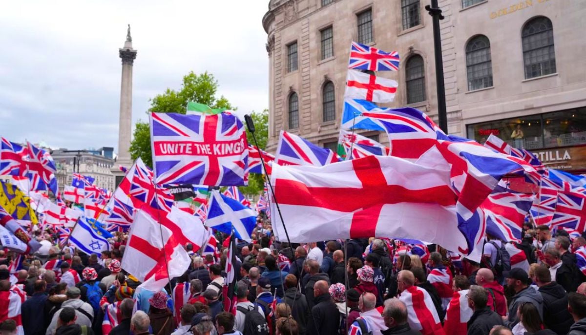 ‘Make England great again’: Tens of thousands march in London to step down Starmer