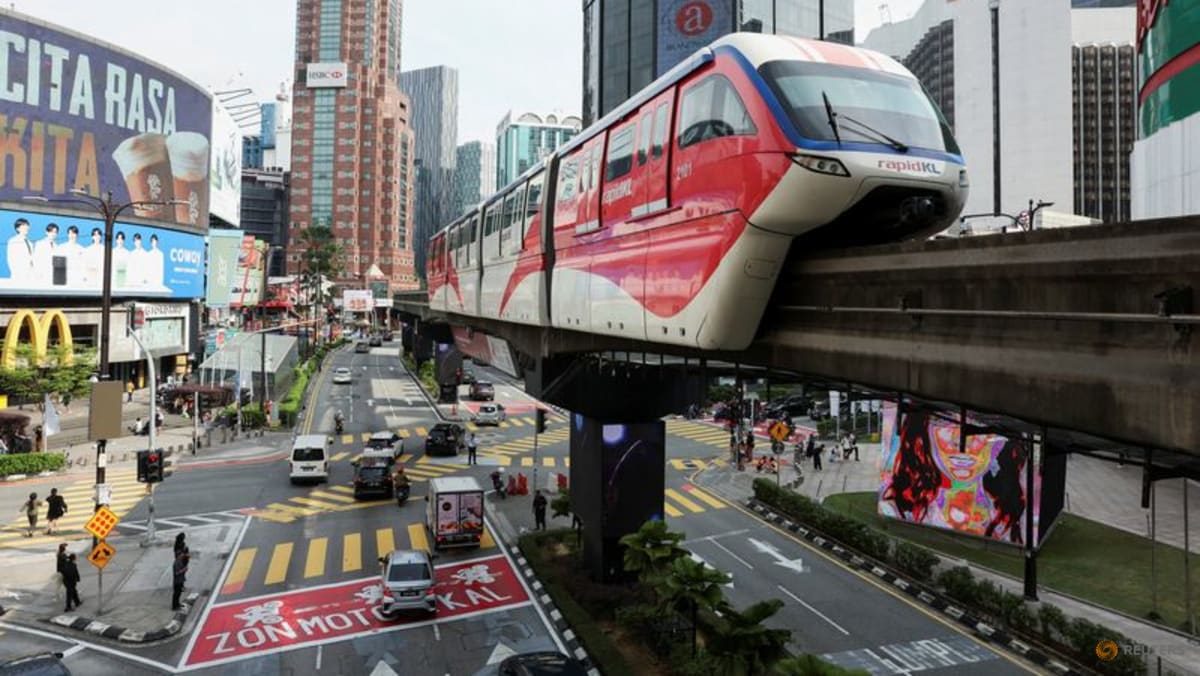 Malaysia economic growth likely slowed to 5.3% in January-March