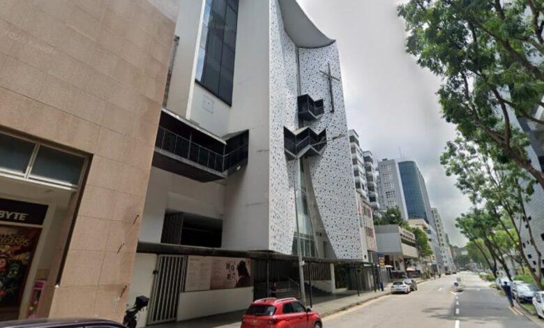 Man arrested after allegedly slapping several people at Prinsep Street church