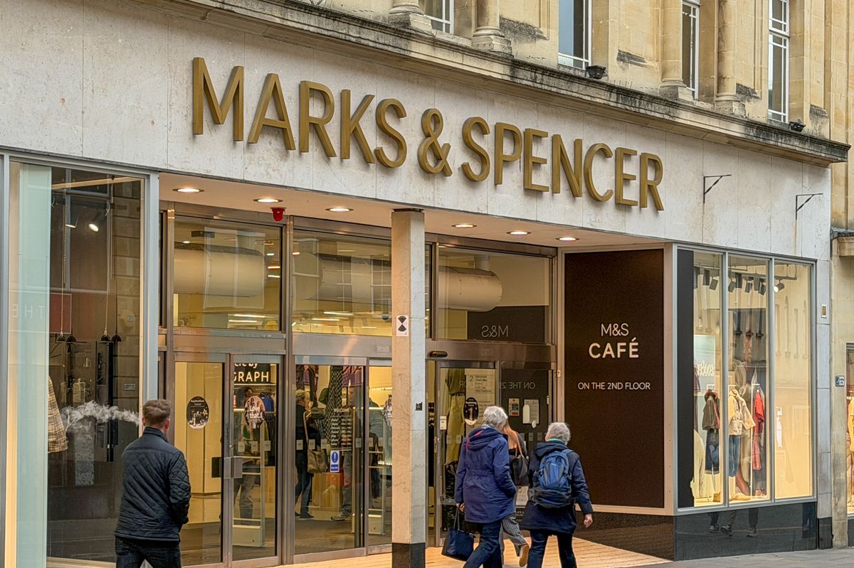 Marks & Spencer’s ‘bestselling’ €32 jeans in five colours are ‘a wardrobe gem’