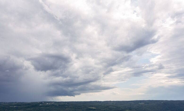 Met Eireann says it will be ‘cool for time of year’ in May weather update