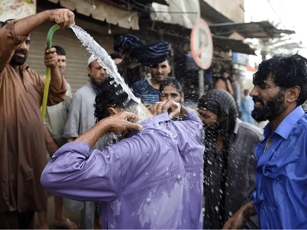 Met warns of severe heatwave across Sindh during Eid days