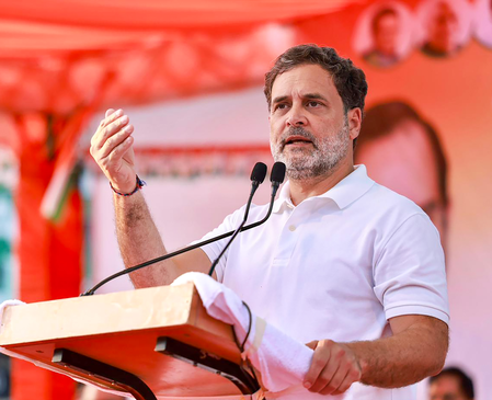 Modi & Shah ‘traitors’ who sold India: Rahul – News Today | First with the news