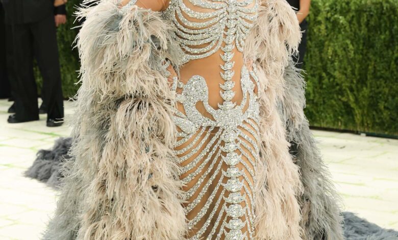 Of the 2026 Met Gala Hosts, Beyonce Went the Hardest – Go Fug Yourself