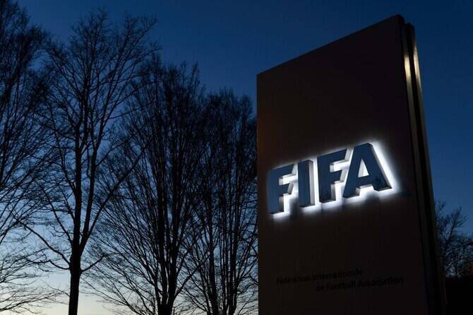 Otamendi, Caicedo cleared to play after FIFA changes World Cup suspension rules