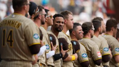 Padres announce agreement to sell team to investor group led by Kwanza Jones and José E. Feliciano