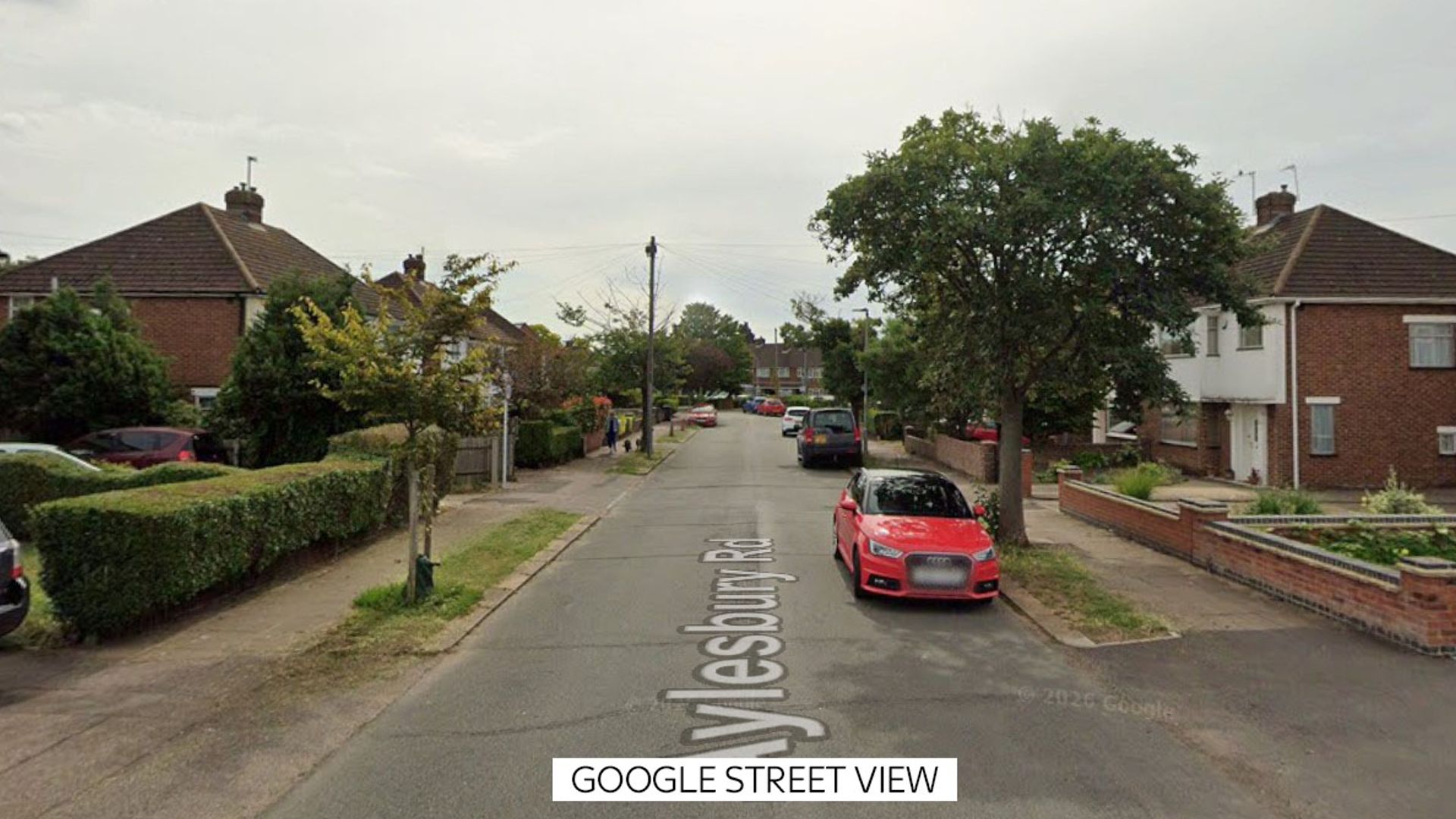 Police shoot man dead after he pulls out weapon in stand-off