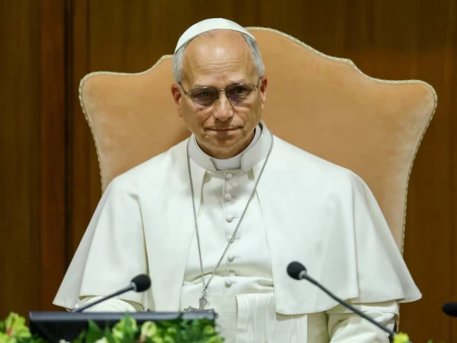 Pope Leo urges world to ‘slow down’ on AI in fervent first manifesto | The Express Tribune