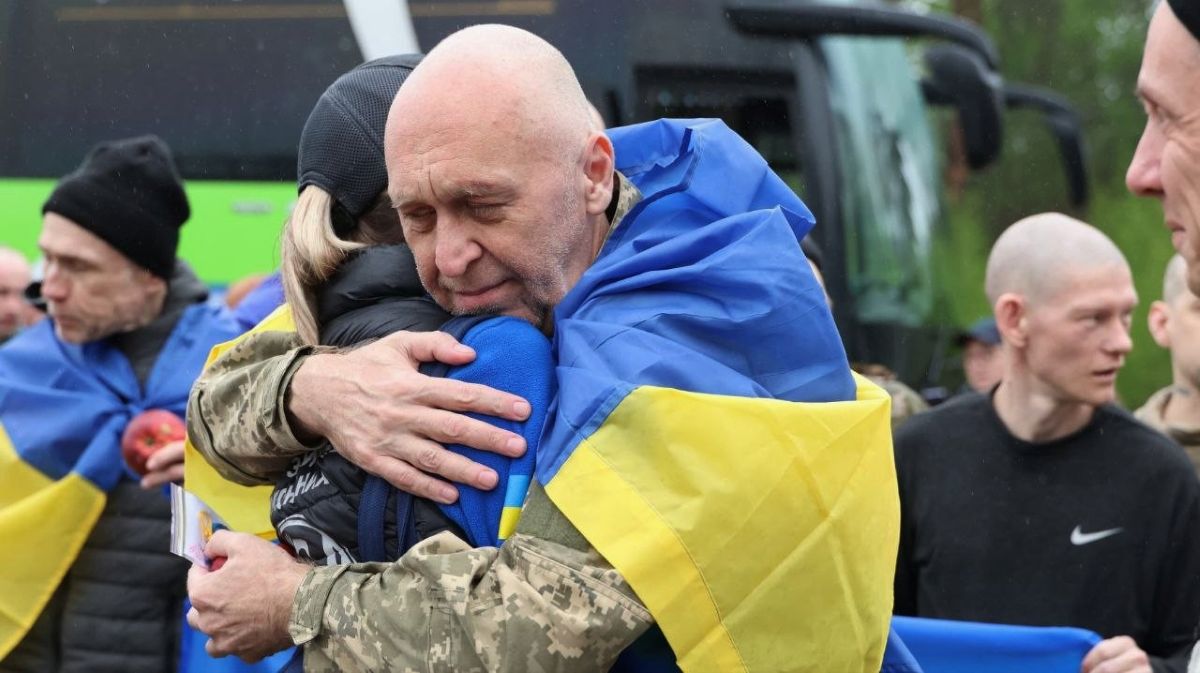 Russia, Ukraine swap 205 prisoners of war each
