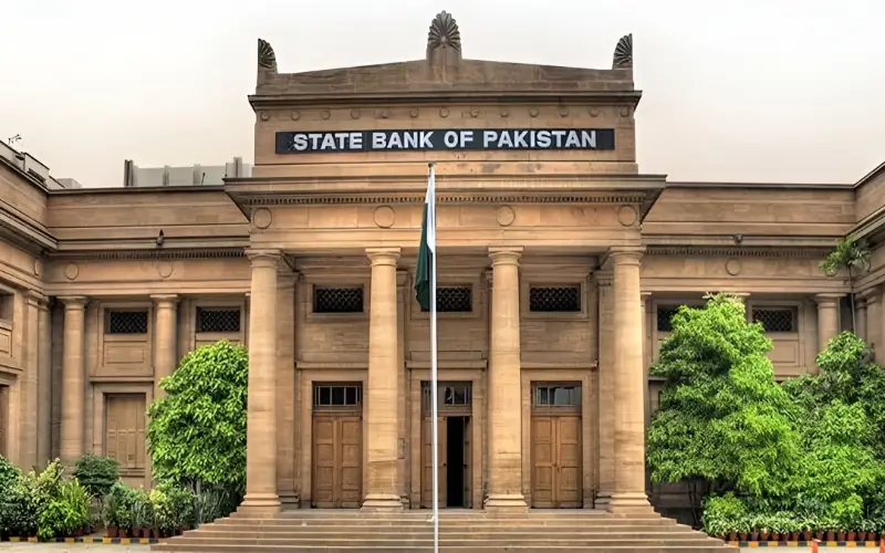 SBP directs banks to observe extended hours on May 29-30 to facilitate taxpayers
