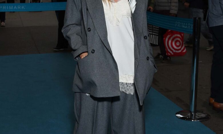 Sarah Jessica Parker Gets in Bed With Fast Fashion – Go Fug Yourself