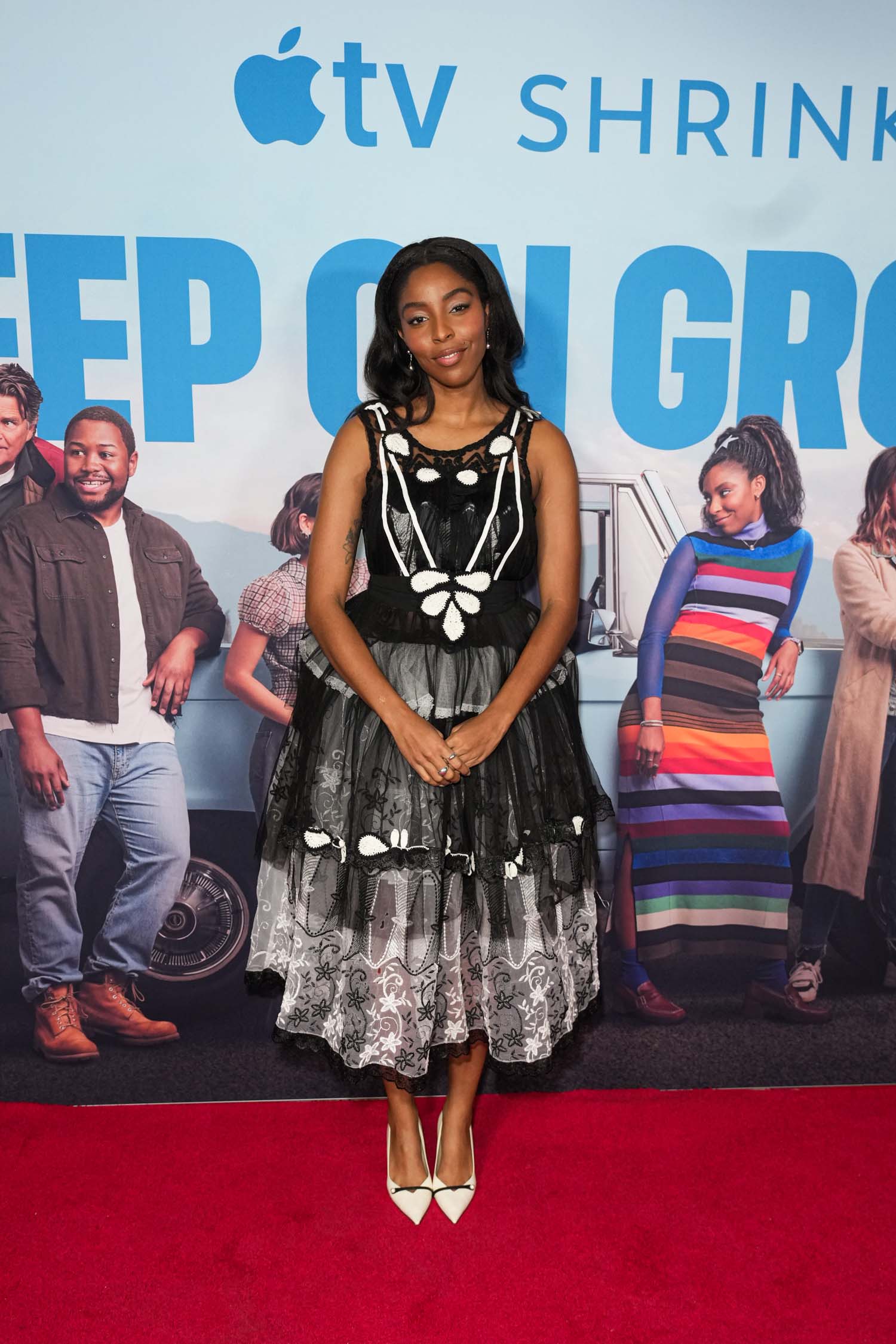 Shrinking REALLY REALLY Wants That Emmy Nod – Go Fug Yourself