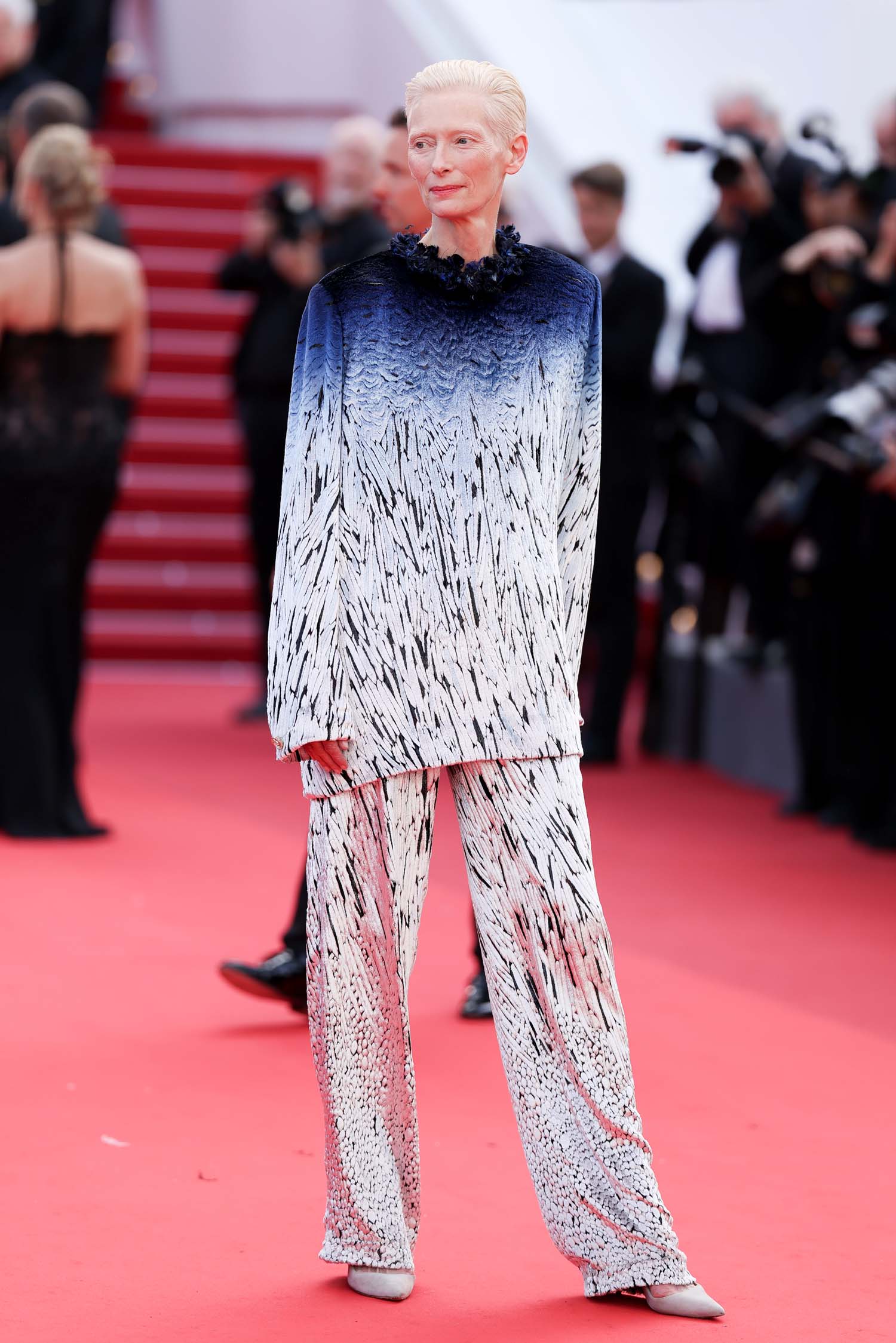 The Cannes Screening of “La Bola Negra” Brought Penelope Cruz, Demi Moore, and Tilda Swinton – Go Fug Yourself