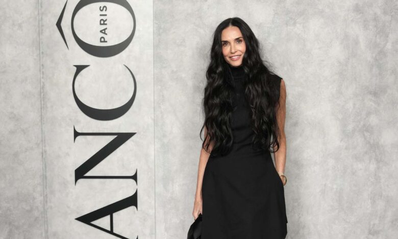The Step-and-Repeat at this Lancome Party Was Annoying – Go Fug Yourself