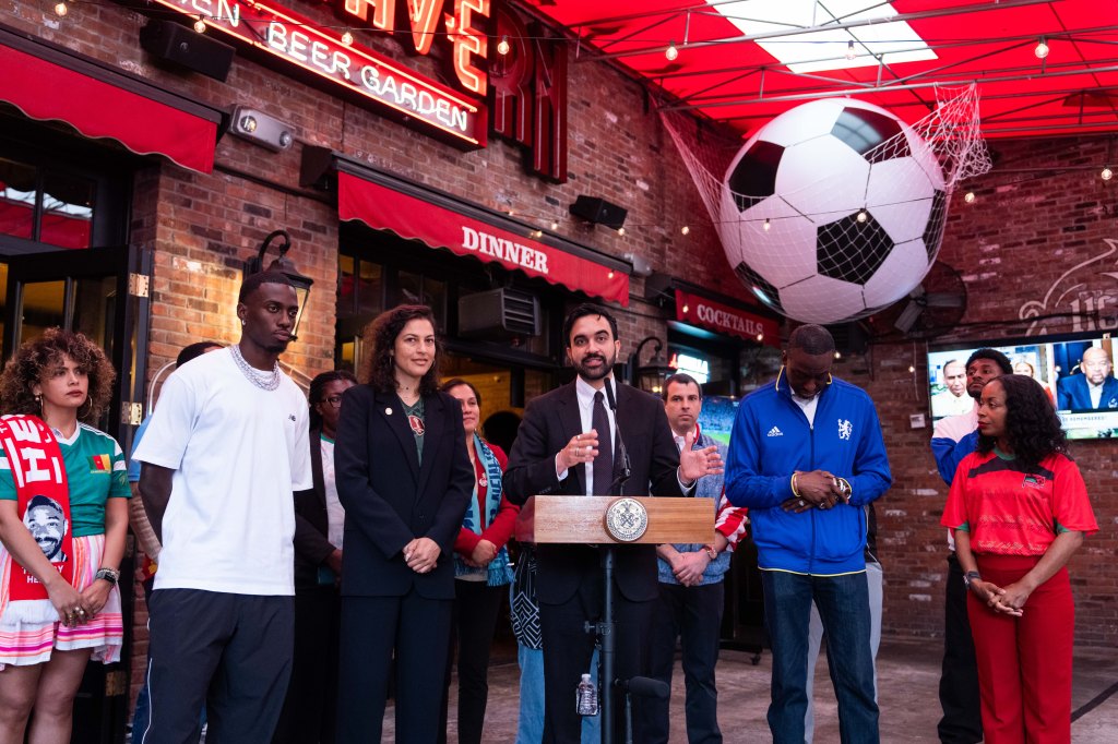 Tim Weah doubles down on pricey World Cup tickets despite USMNT coach’s pushback