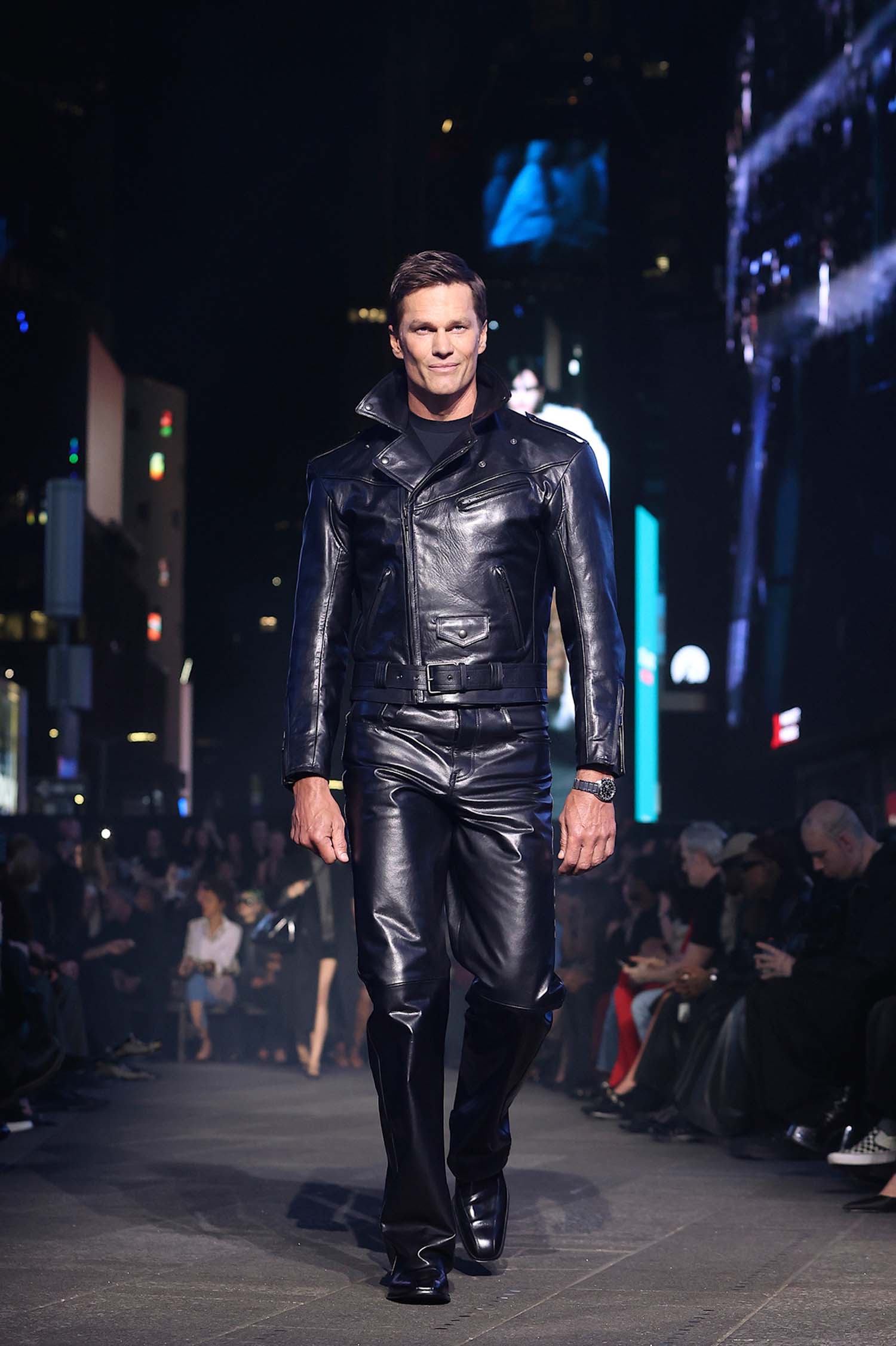 Tom Brady Walked in Gucci, and Cindy Crawford Closed It – Go Fug Yourself