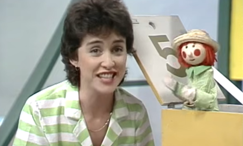 Tributes flow after the passing of former Bosco presenter Gráinne Uí Mhaitiú