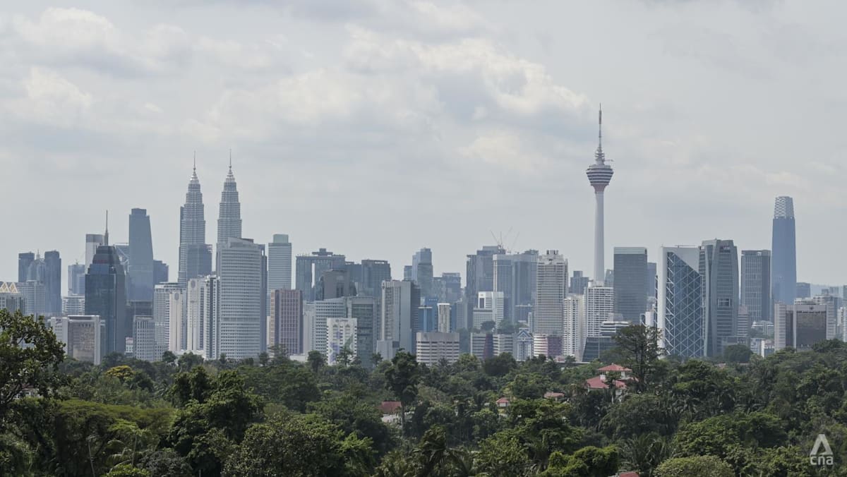 Two Singaporeans among eight arrested in drug raid at Kuala Lumpur hotel after man dies