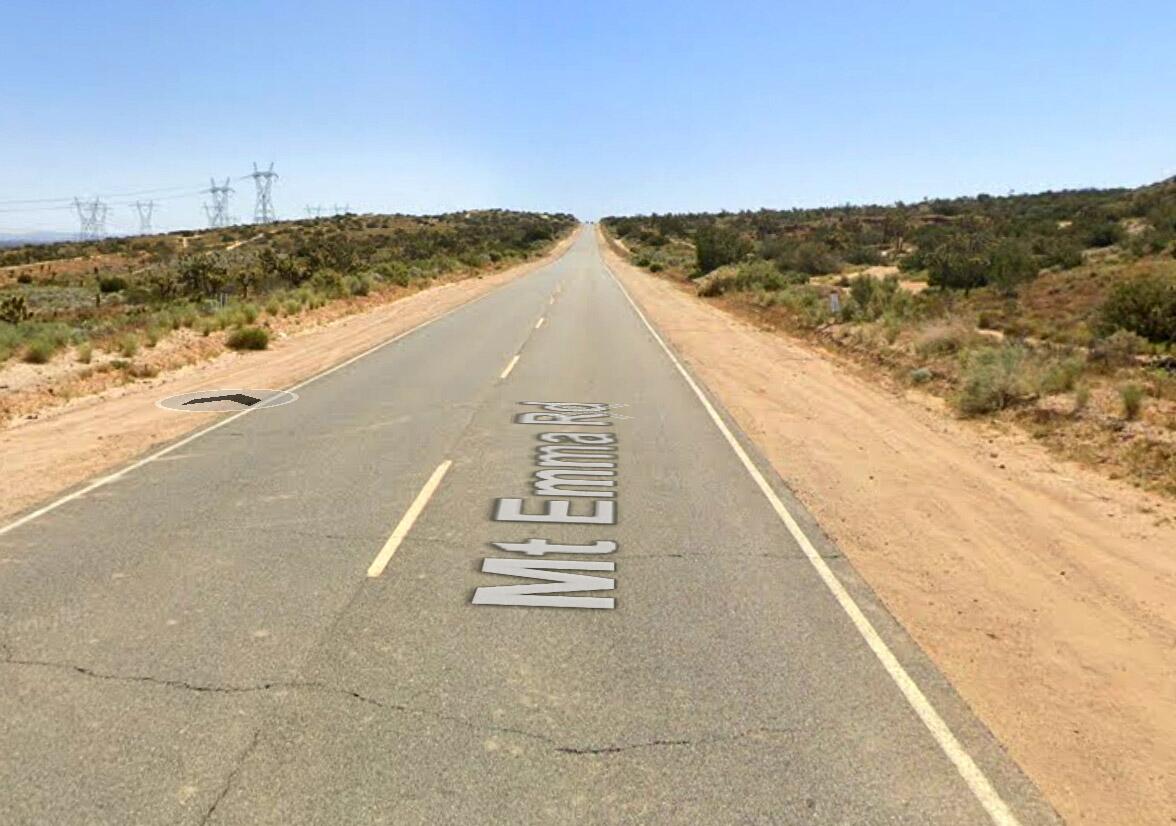 Two people killed in in head-on car crash near Palmdale