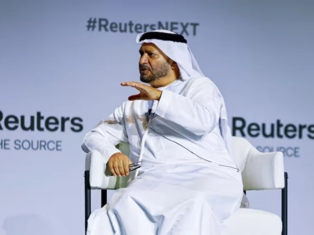 UAE’s Gargash sees ’50-50′ odds of US-Iran deal, warns against renewed fighting | The Express Tribune