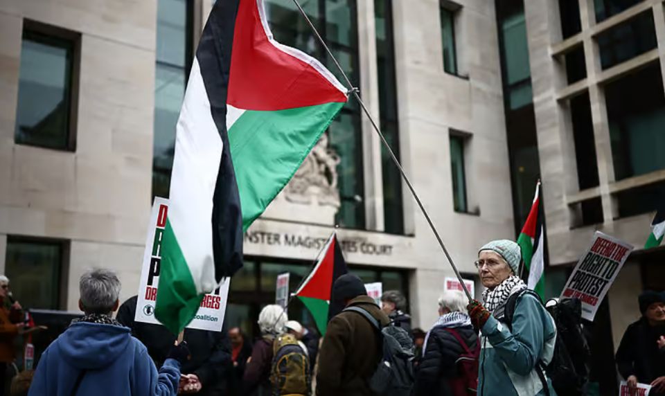 UK Police Brace for Far-Right Rally and Counter Demonstration