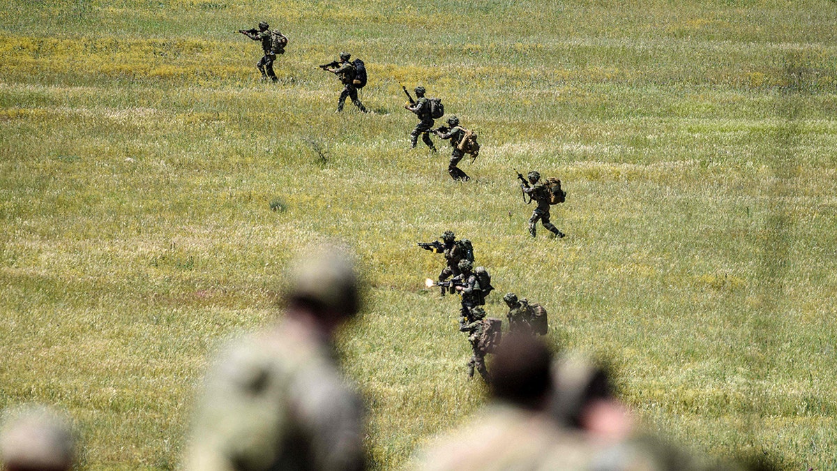 UK defense shortfalls highlighted as Britain avoids Iran offensive role amid Trump criticism
