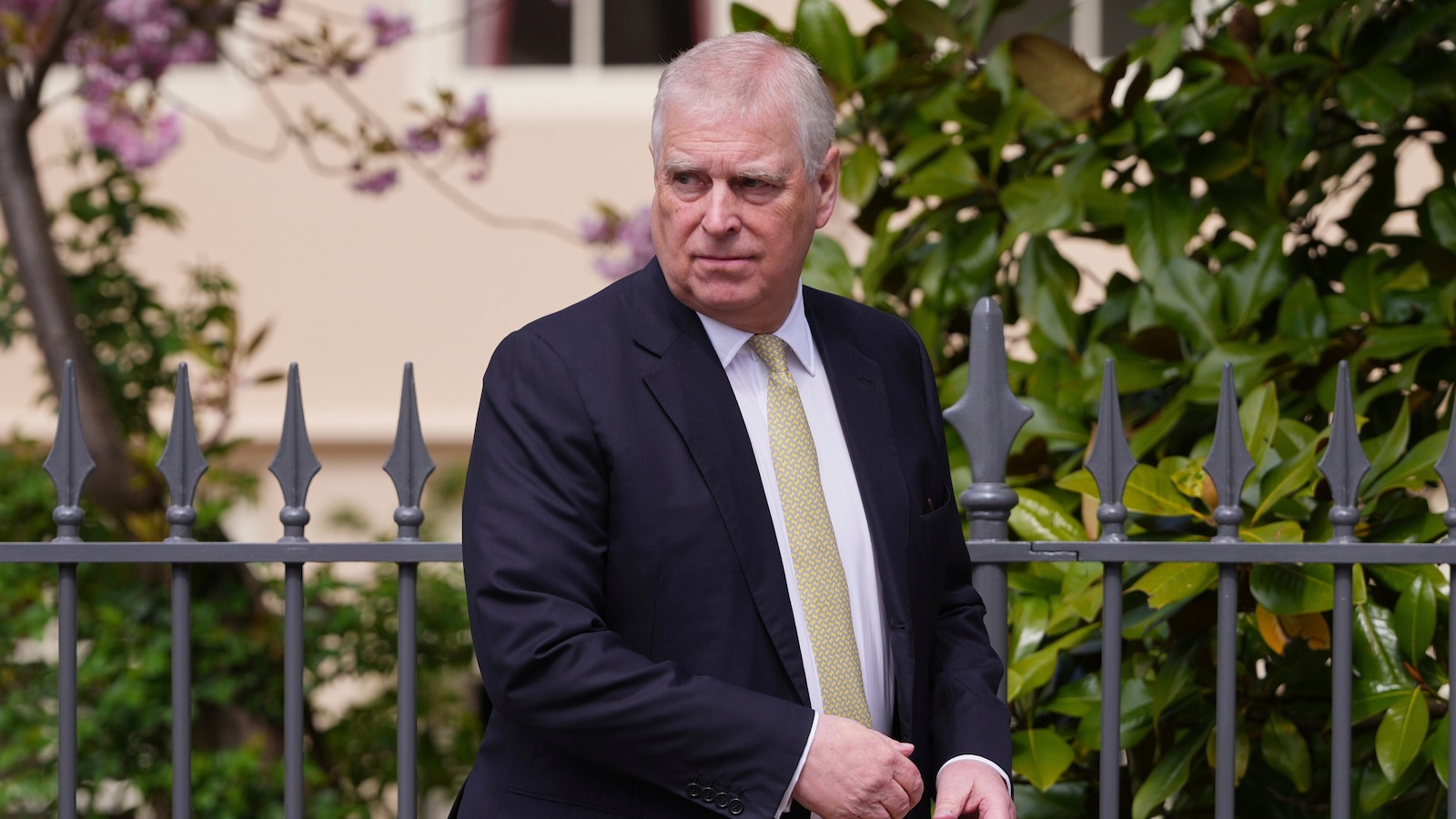 UK police seek witnesses in an inquiry into possible offenses by ex-Prince Andrew