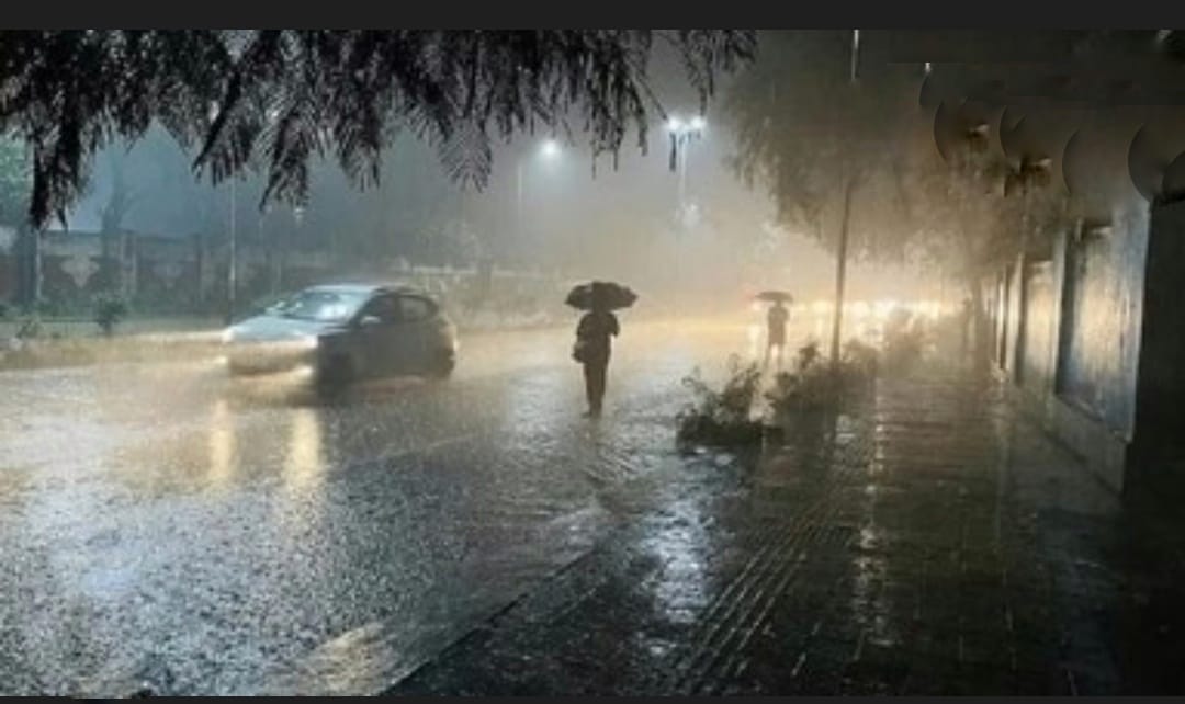 UP Weather : मई में ठंडे हुए मौसम के तेवर, पुरवा हवाओं और �