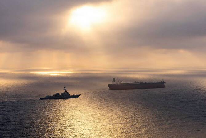US, Iran no closer to ending war as Qatari tanker sails toward Hormuz Strait