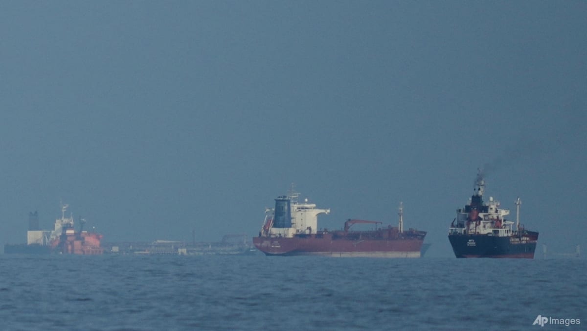 US issues new sanctions over Iran’s oil shipments to China