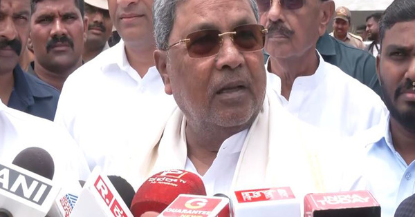 “We’ll talk about it tomorrow:” Siddaramaiah maintains stoic silence amongst leadership change reports