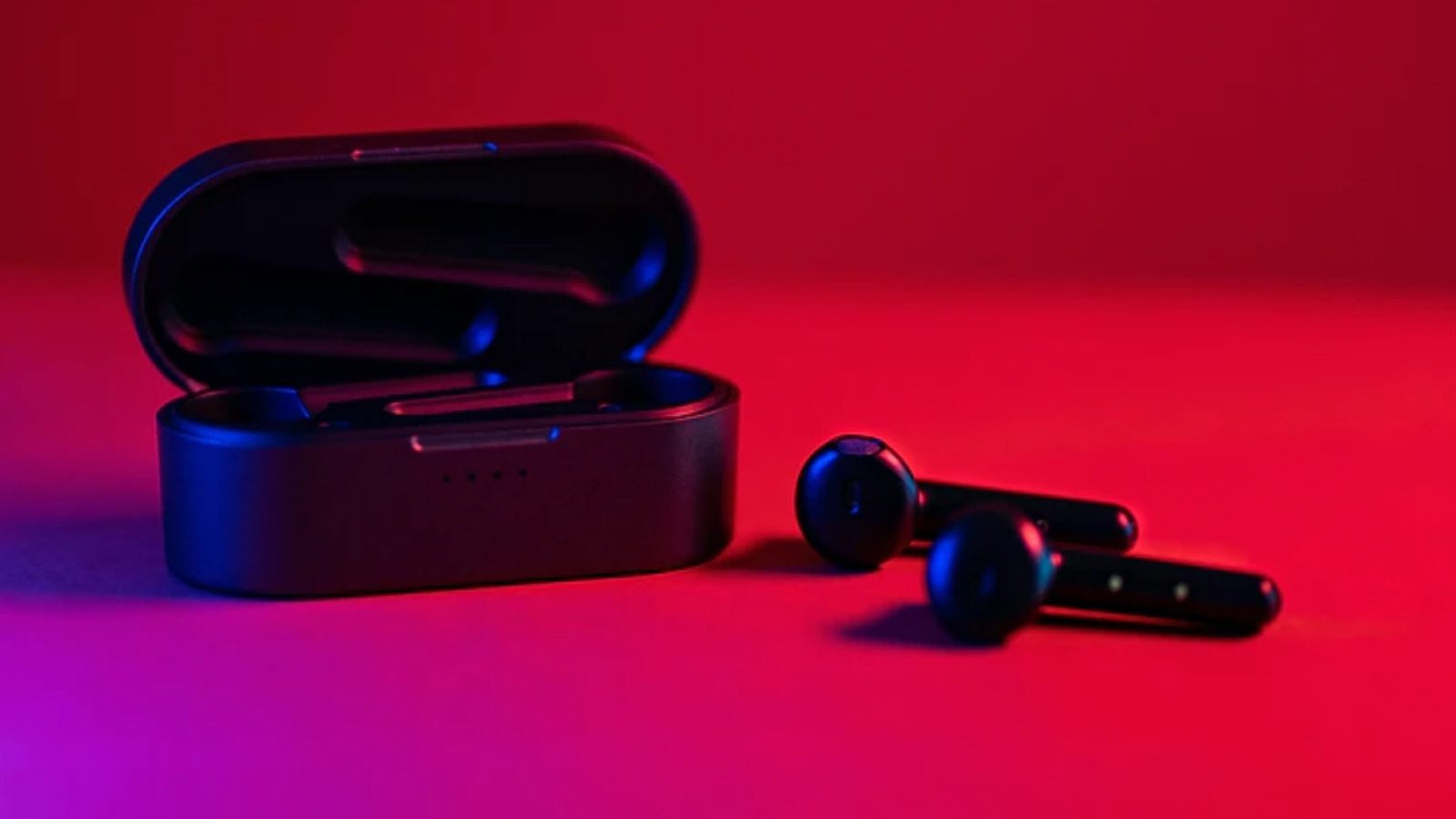 Xiaomi Clip-On Earbuds Break Into Apple’s Ecosystem