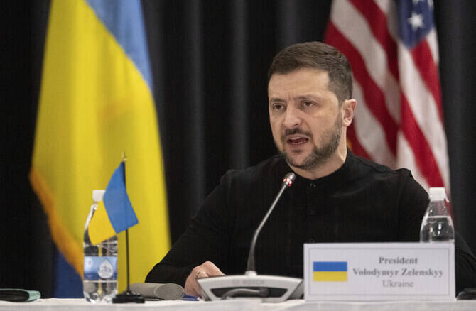 Zelensky says he expects US proposals on new formats for peace talks