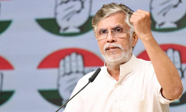 ’اَبکی بار لوک تنتر کا اَنتم سنسکار‘، بنگال کے انتخابی نتائج پر کانگریس نے بی جے پی-الیکشن کمیشن کو بنایا ہدف تنقید