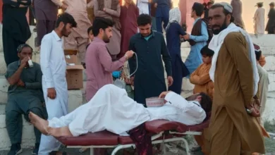 جنوبی وزیرستان میں فوجی چوکی پر بارود سے بھری گاڑی کا ناکام خودکش حملہ، سات شہری زخمی | Express News