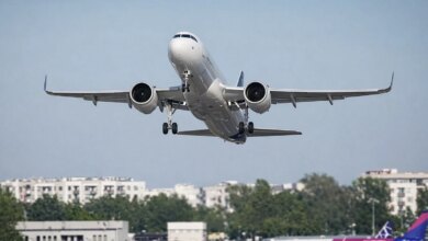 متحدہ عرب امارات میں فضائی خدمات بحال، ایران-امریکہ کشیدگی کے باعث عائد پابندیاں ختم