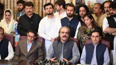 پاکستان تحریک انصاف  کےاہم رہنماء نے پارٹی چھوڑ دی – Daily Ausaf