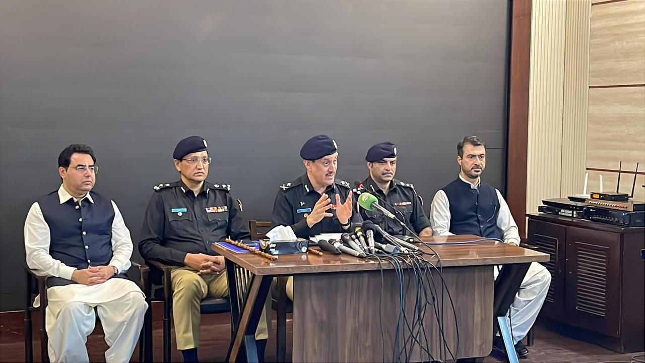 ’پنکی‘ کے نیٹ ورک میں غیر ملکی خواتین بھی شامل، تحقیقات کراچی تک محدود نہیں: پولیس