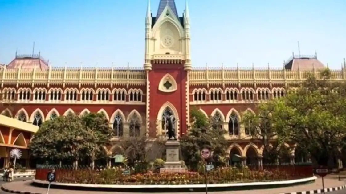 हाईकोर्ट के आदेश के बाद प्रशासन की बड़ी कार्रवाई